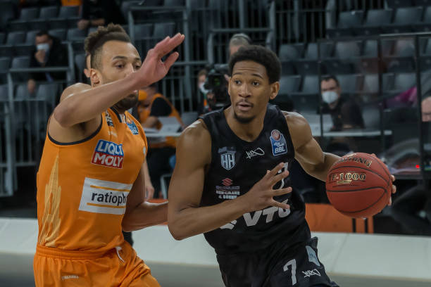 让球迷们对 让球迷们对